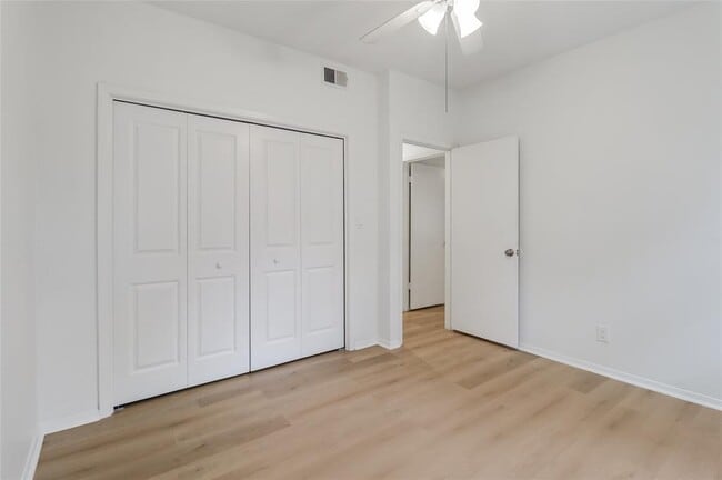Building Photo - 1805 Bouldin Ave