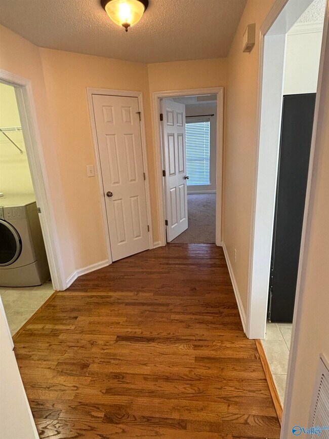 Building Photo - 140 Freedom Way