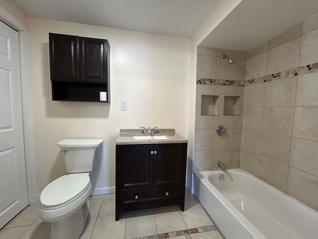 Building Photo - 223 Trenton St