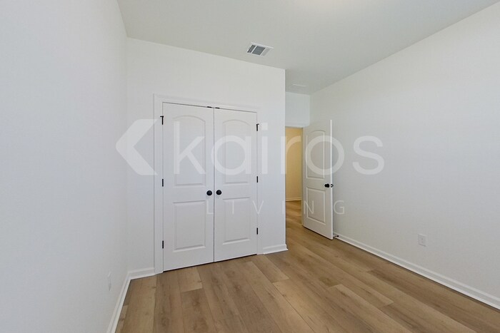 Building Photo - 110 Hendrix Rd