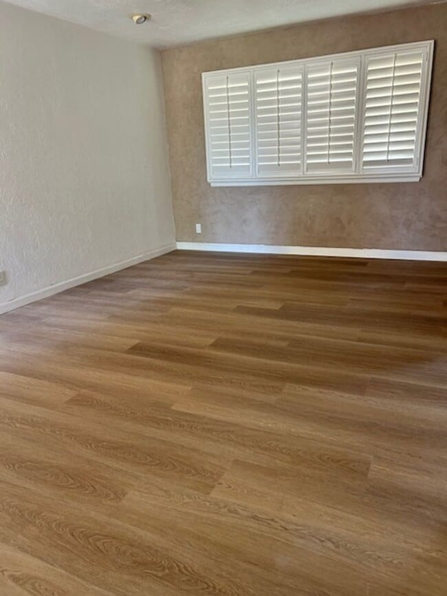 Building Photo - All New floors and well kept house