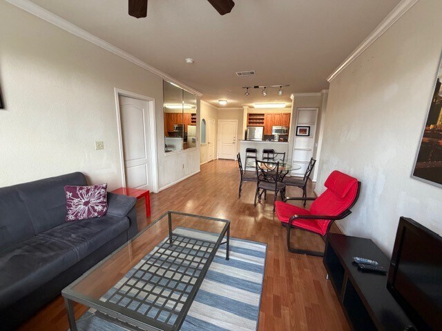 Building Photo - 1711 Old Spanish Trl