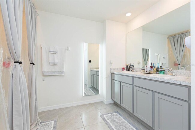 Building Photo - 36703 Spanish Rose Dr