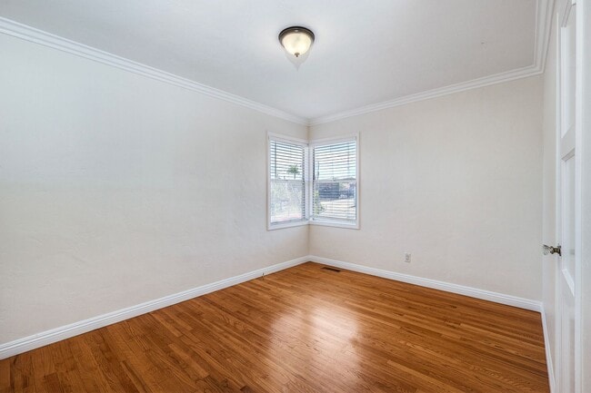 Building Photo - La Mesa Living at Its Best – Spacious Home w/Solar, Central Air Conditioning & Laundry