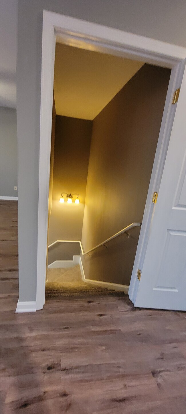 Building Photo - 3100 Beargrass Run Ct