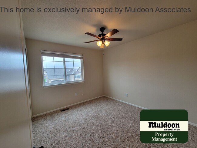 Building Photo - ? Bright & Spacious 3-Bedroom Home w/ 3-Car Garage