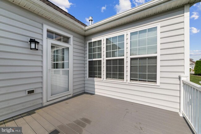 Building Photo - 906 Moorings Cir