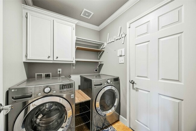 Building Photo - 9903 Garnet Springs Dr