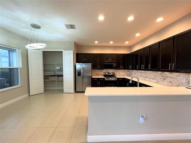Building Photo - 30661 Ceasar Park Dr