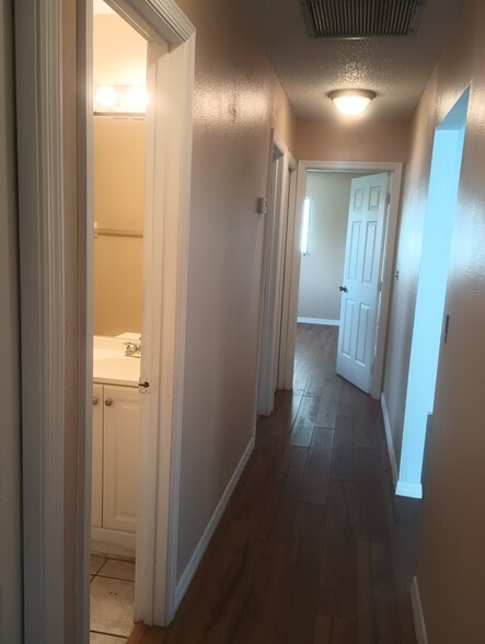 Building Photo - 2626 Lear Rd