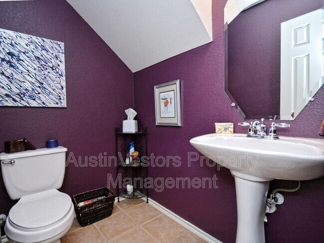 Building Photo - 27 Juniper Berry Way