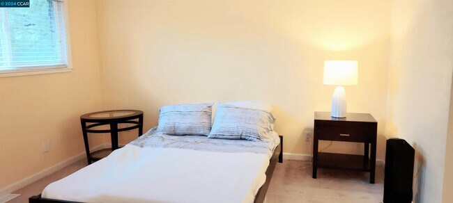 Building Photo - 3262 Marlene Dr