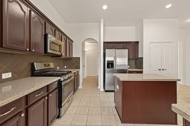 Building Photo - 9202 Sorrell Hollow Ln