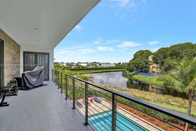 Building Photo - 16709 Botaniko Dr N