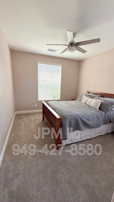 Building Photo - 2715 Trail Rider Dr