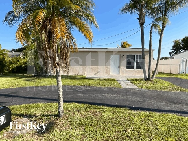 Building Photo - 5980 NW 24th Ct