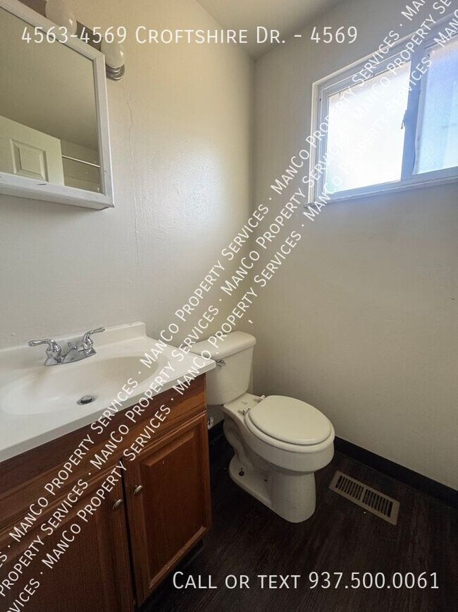 Building Photo - 4563-4569 Croftshire Dr.-4569