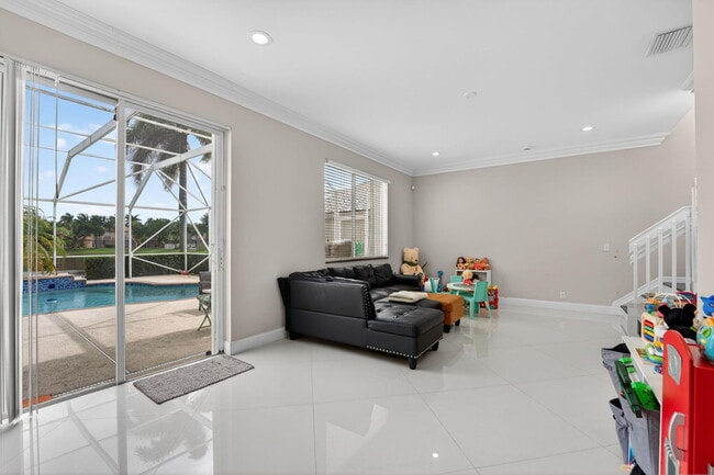 Building Photo - 3755 Pebblebrook Ct