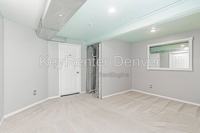 Building Photo - 4423 S Elati St