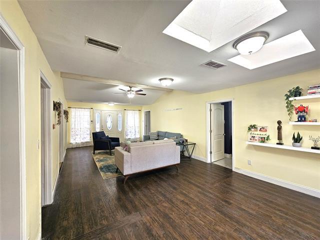Building Photo - 13103 Fall Manor Dr