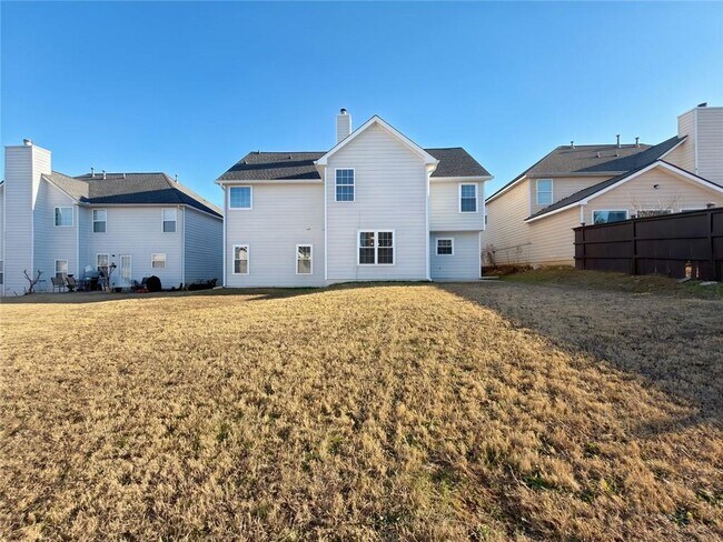 Building Photo - 2770 Austin Ridge Dr NE