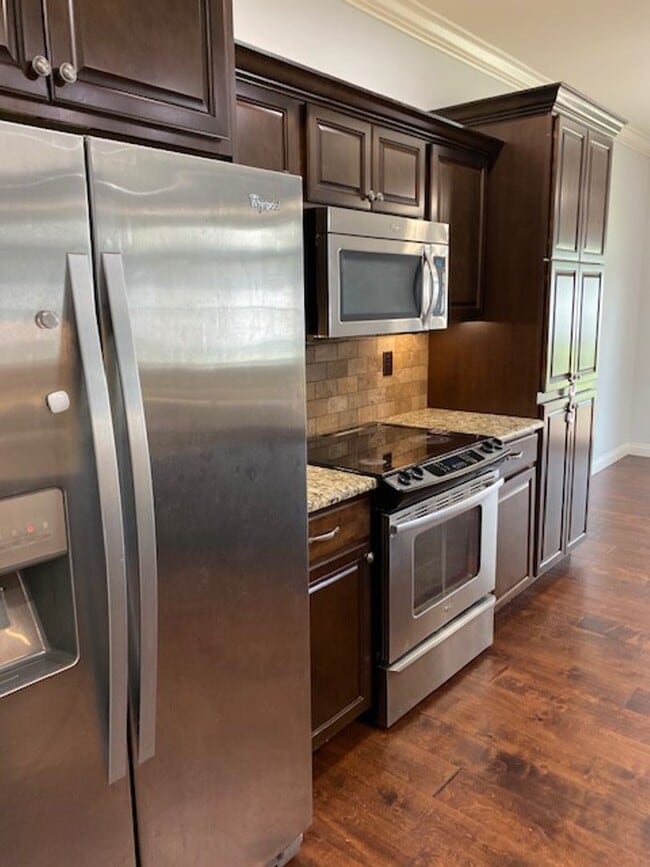 Building Photo - Coming Soon --- Mid-July (5 Bedroom, 3 Bat...