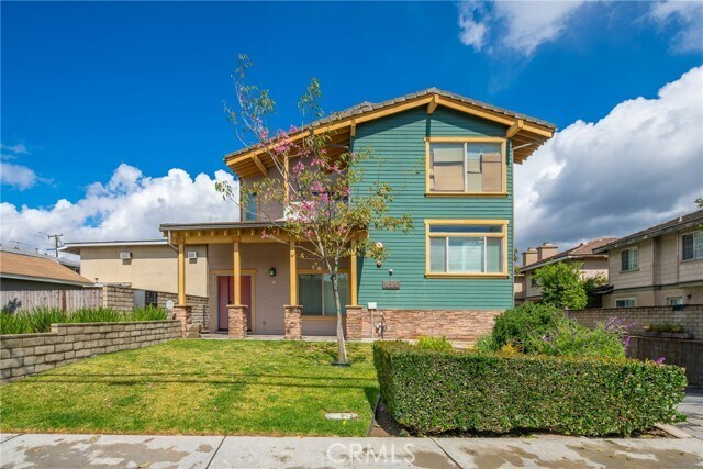 Building Photo - 825 W Duarte Rd