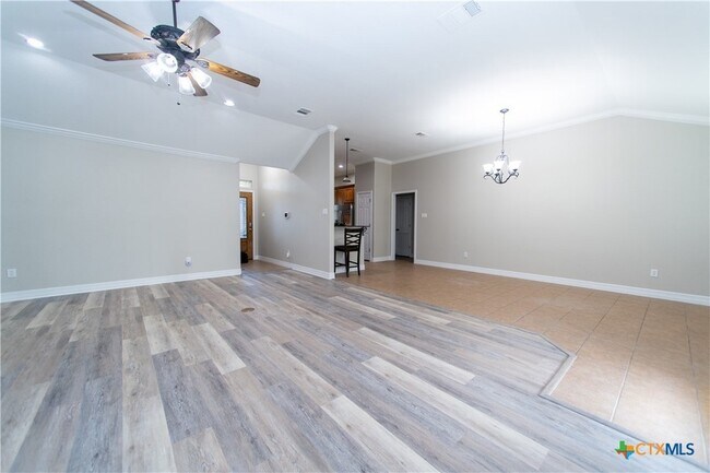 Building Photo - 2410 Big Divide Rd