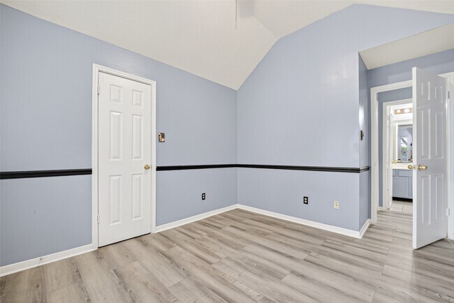 Building Photo - 11563 Withers Way Cir