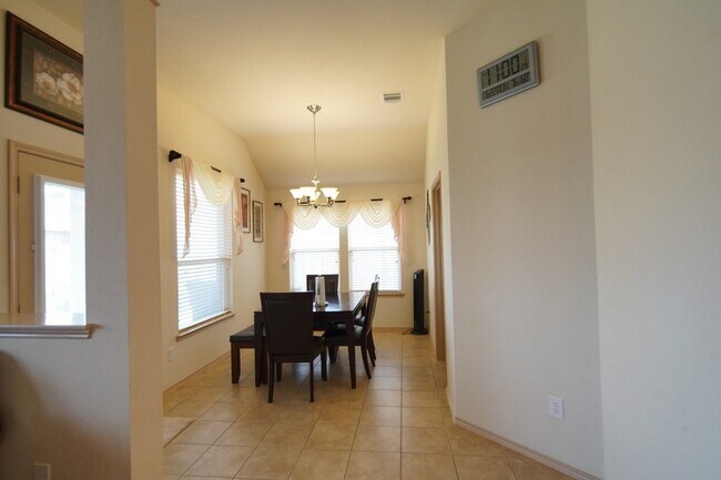 Building Photo - 4508 Fox Rio Trail
