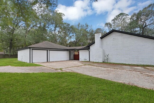 Building Photo - 2607 Creekhickory Rd