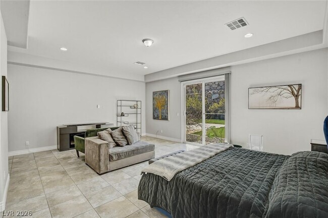 Building Photo - 11 Grand Masters Dr