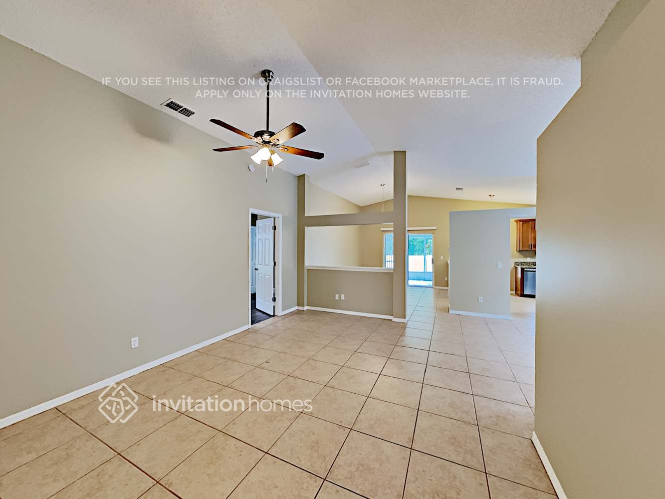 Building Photo - 621 Silver Birch Pl
