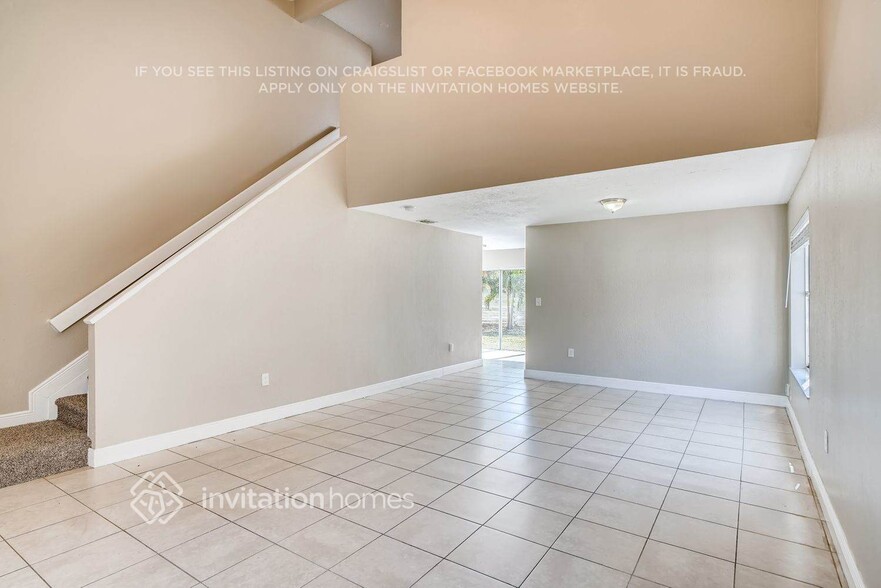 Building Photo - 13776 SW 145th Terrace