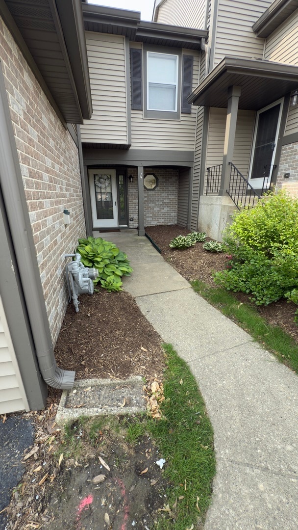 Building Photo - 385 Grissom Ct
