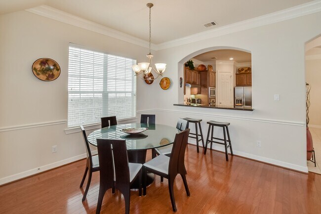 Building Photo - 1130 Sopris Dr