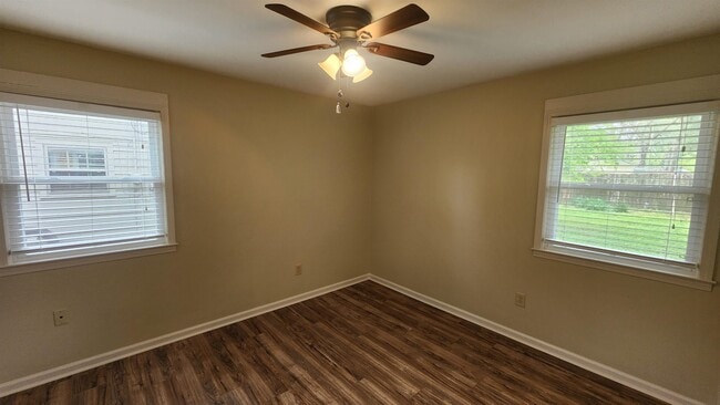 Building Photo - 5313 Boswell Ave