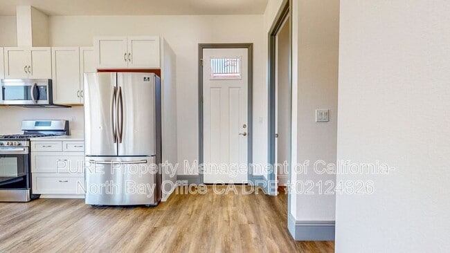 Building Photo - 1340 Miller Dr