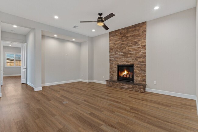 Building Photo - Active Adult 55+ Community