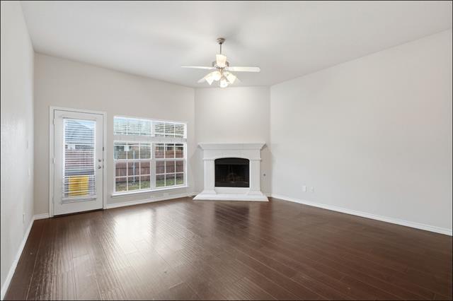 Building Photo - 5929 Chisholm Trl