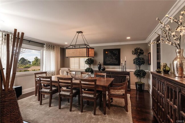Building Photo - 5433 Castle Knoll Rd