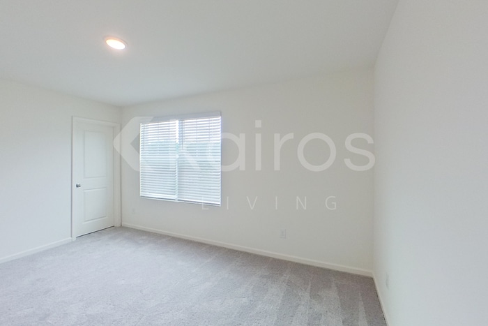 Building Photo - 638 Muster Fld Ct