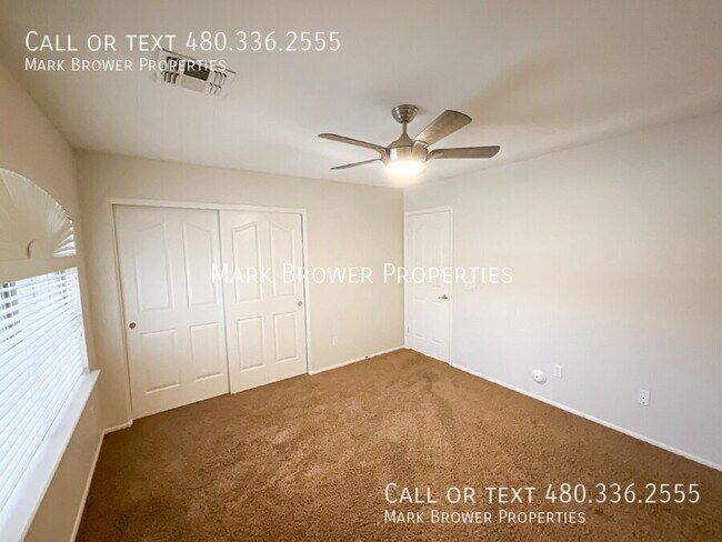 Building Photo - 1648 E Canyon Way