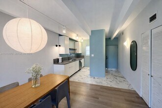 Building Photo - 1840 Jefferson Ave