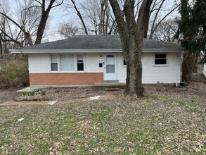 Building Photo - 624 Wesley Ave