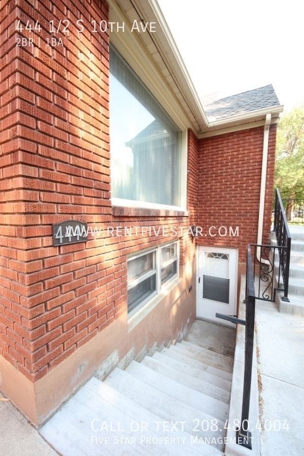 Building Photo - 444 1/2 S 10th Ave-