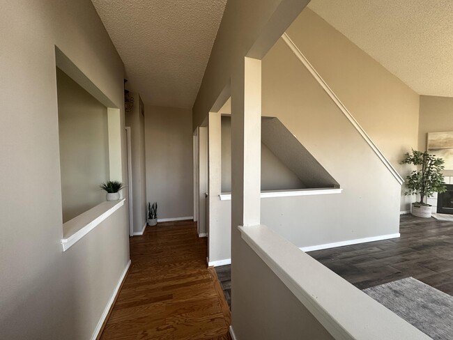 Building Photo - 41785 Independence Dr