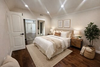 Building Photo - Large 1 Bedroom 1 Bath for rent at Villa Europa in UTC area