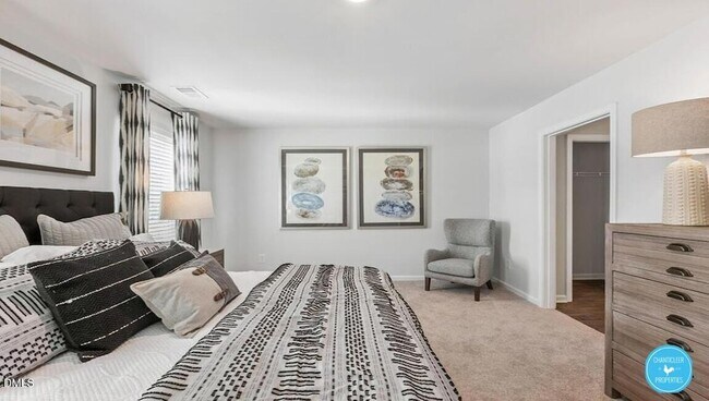 Building Photo - 2140 Monk Dr