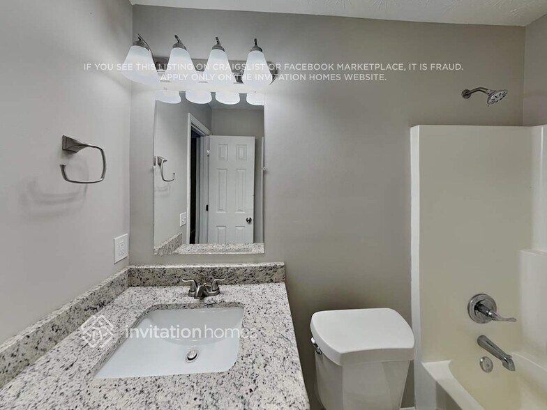 Building Photo - 10 Kentshire Pl NW